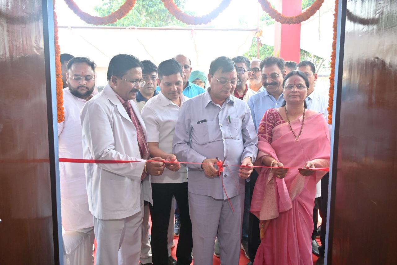 मेडिकल कॉलेज अस्पताल को मिला सर्व सुविधायुक्त आश्रयालय, 61 .82 लाख के नवीन भवन का उद्योग मंत्री श्री लखन लाल देवांगन ने किया लोकार्पण